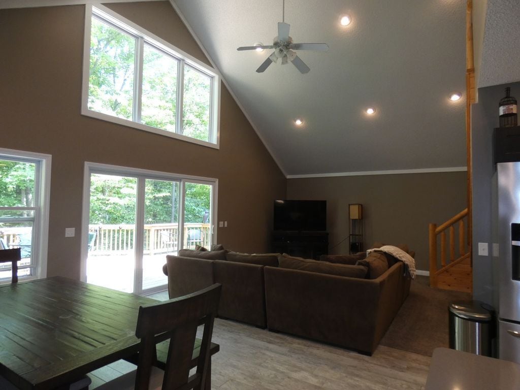 TV, fireplace, DVD player