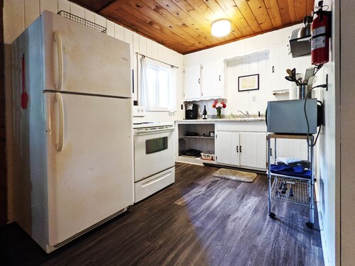 POV-lomakohteita - Badger's Retreat (2 Bdrm) - Yksikkö 8