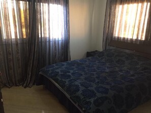 Huvila | 4 makuuhuonetta, ilmainen Wi-Fi, vuodevaatteet