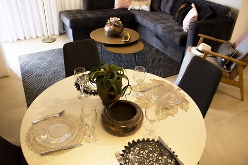 Luxury 2BR & Balcony & Sea view