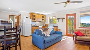 Fireplace - Braeside Cabin Two - Alphitonia (CENTRAL TILBA)