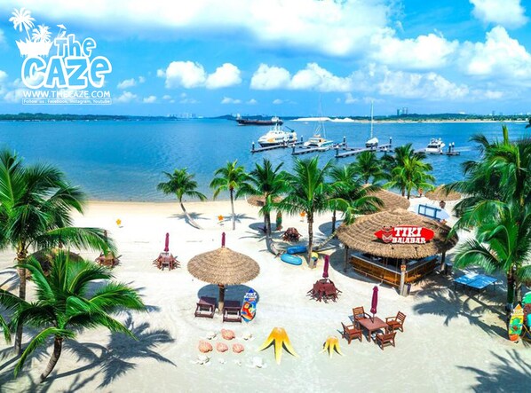 On the beach, sun loungers - "THE CAZE" Seaview homestay Country Garden, Danga Bay (Facing Singapore Land) (Johor Bahru)