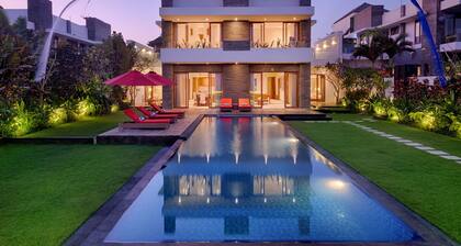 Fabulous Vibes of Five Bedrooms Beachfront Villa in Keramas