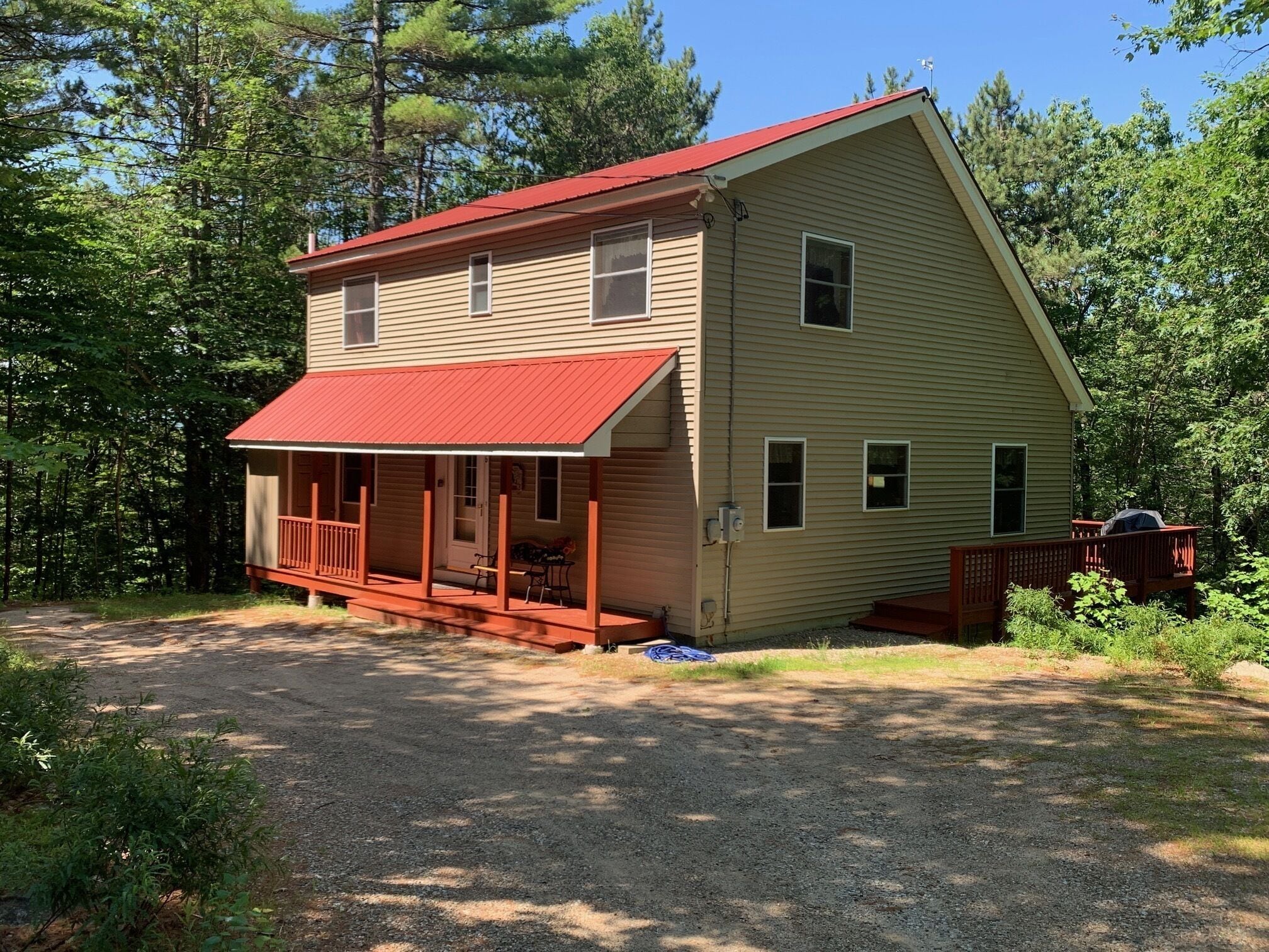 Bearadise Lodge - Close to Beaches & Skiing, Minutes from N. Conway, NH