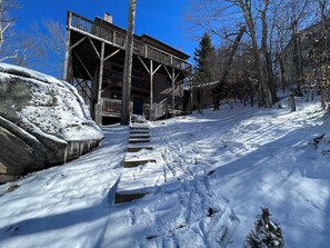 Exterior - ⛰️ 🚴‍♀️ summer mountain biking, hiking, slope side, fire pit  🚴‍♀️ ⛰️  (Beech Mountain)