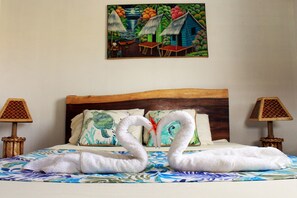 3 makuuhuonetta, ilmainen Wi-Fi, vuodevaatteet