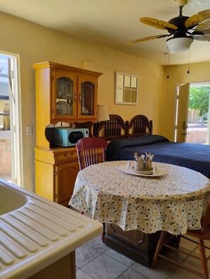 Dining - Duplex House plus Studio Near Downtown/4 beds/2 baths/Pets are Welcome  (Las Cruces)