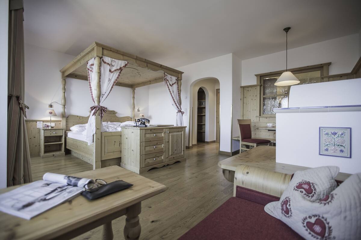 Double Room, Valley View | In-room safe, blackout drapes, soundproofing, WiFi (free)