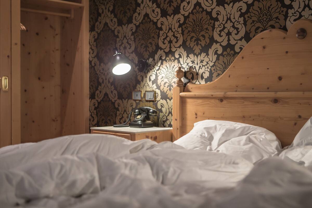 Family Suite | In-room safe, blackout drapes, soundproofing, WiFi (free)