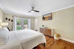 3 habitaciones, camas con efecto memoria y escritorio 