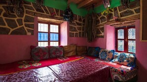 Free WiFi, bed sheets - Gite Nait Youssef Taghia (Zaouiat Ahansal)