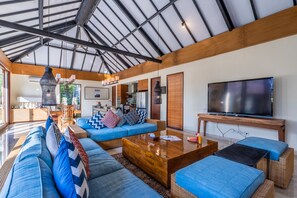 Flat-screen TV, DVD player, toys - Two Bedroom Villa near Seminyak, 2 mnts walk to the Beach (Seminyak)