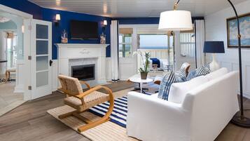 Smart TV, fireplace, books, music library