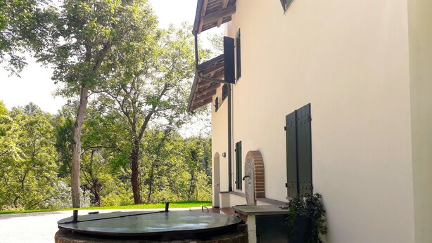 Front of property - America nei Boschi B&B (Bra)