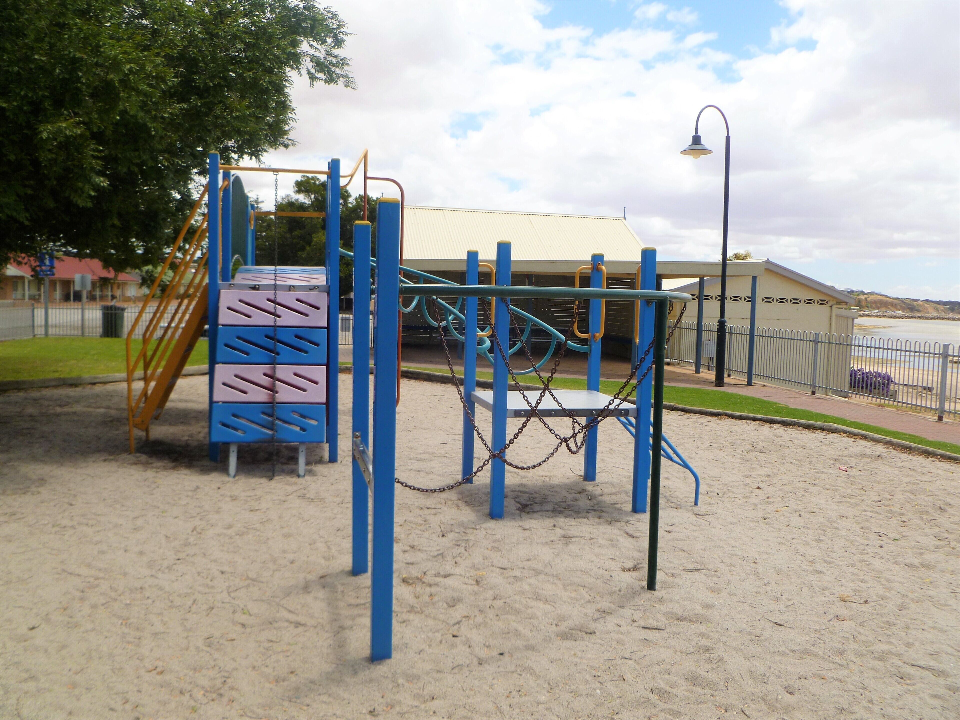 Juno Court Holiday Retreat — image 20