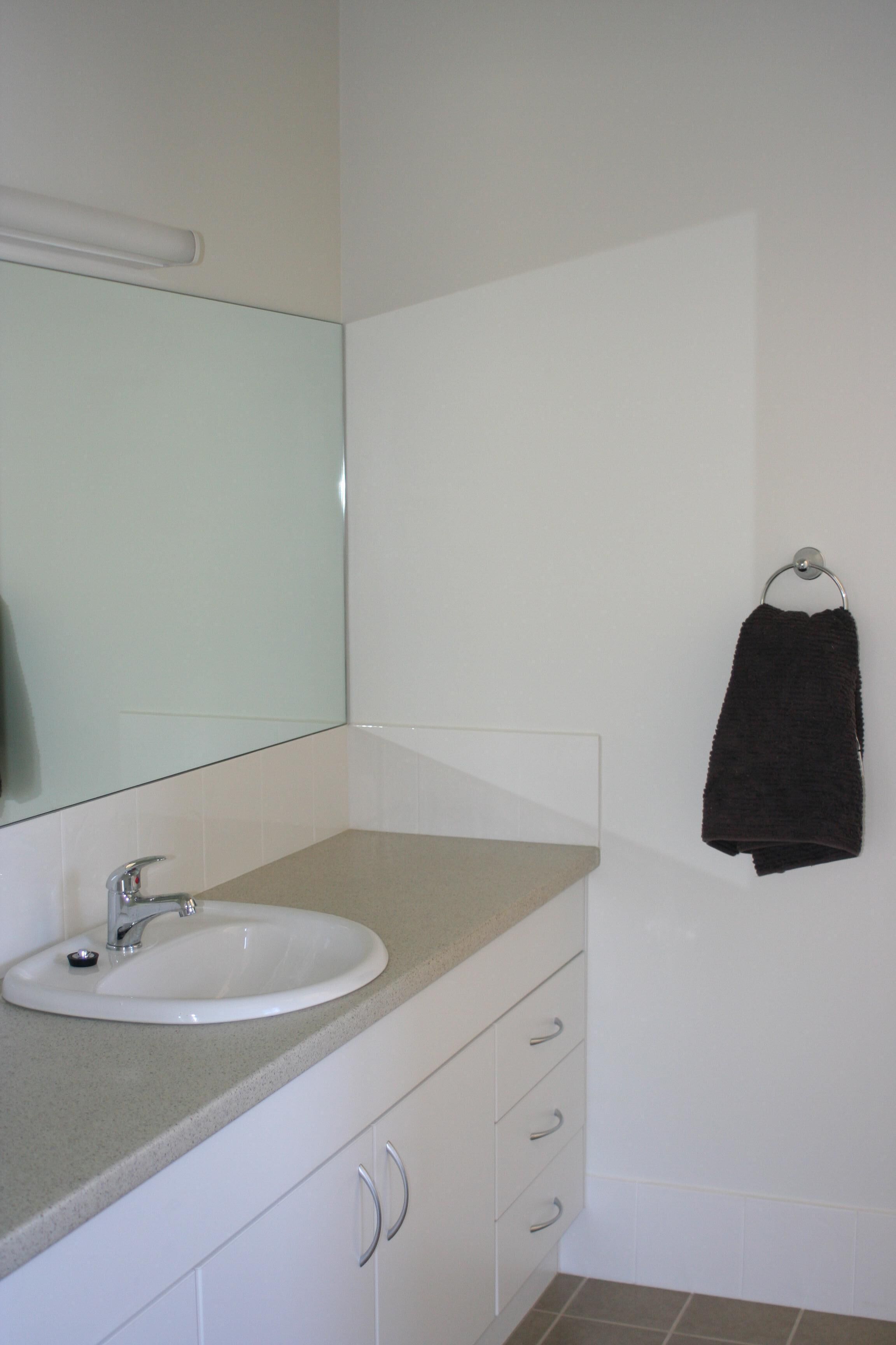 Juno Court Holiday Retreat — image 10