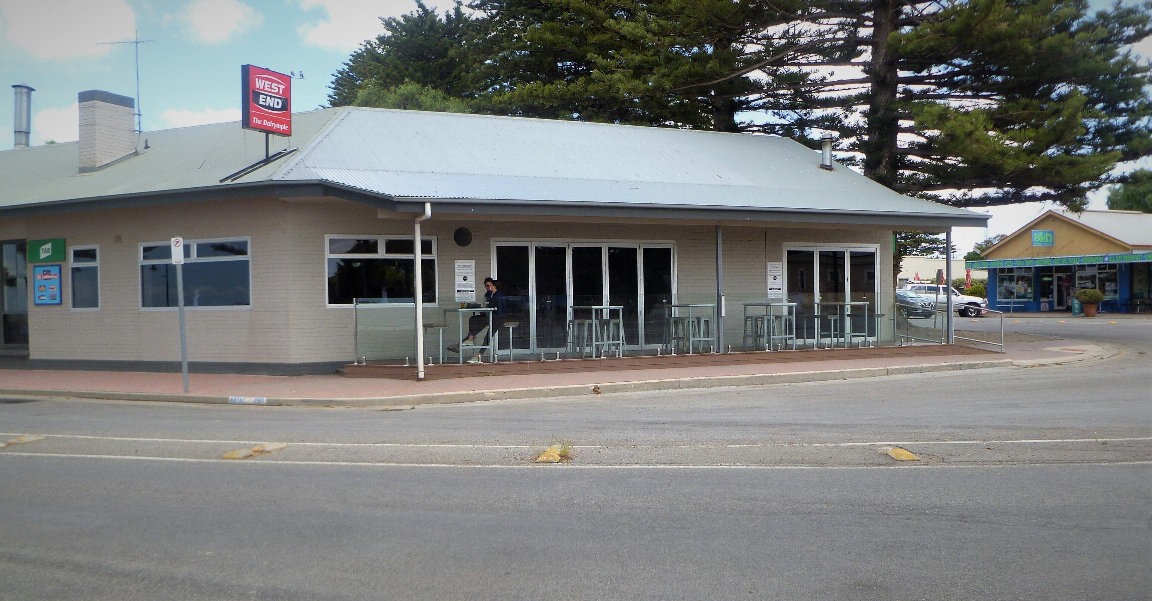 Juno Court Holiday Retreat — image 12