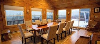 Lovely ranch home getaway in The Berkshires- just 6 miles to Tanglewood