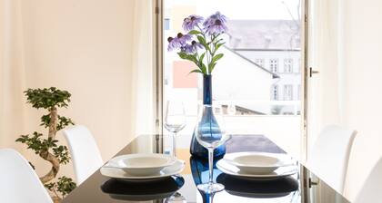 Premium 2 room apartment 10 min Uni, 4 min City