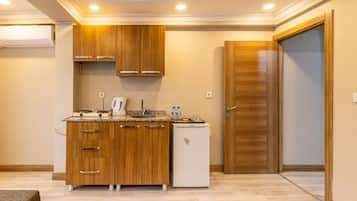Family Suite | 1 bedroom, free WiFi