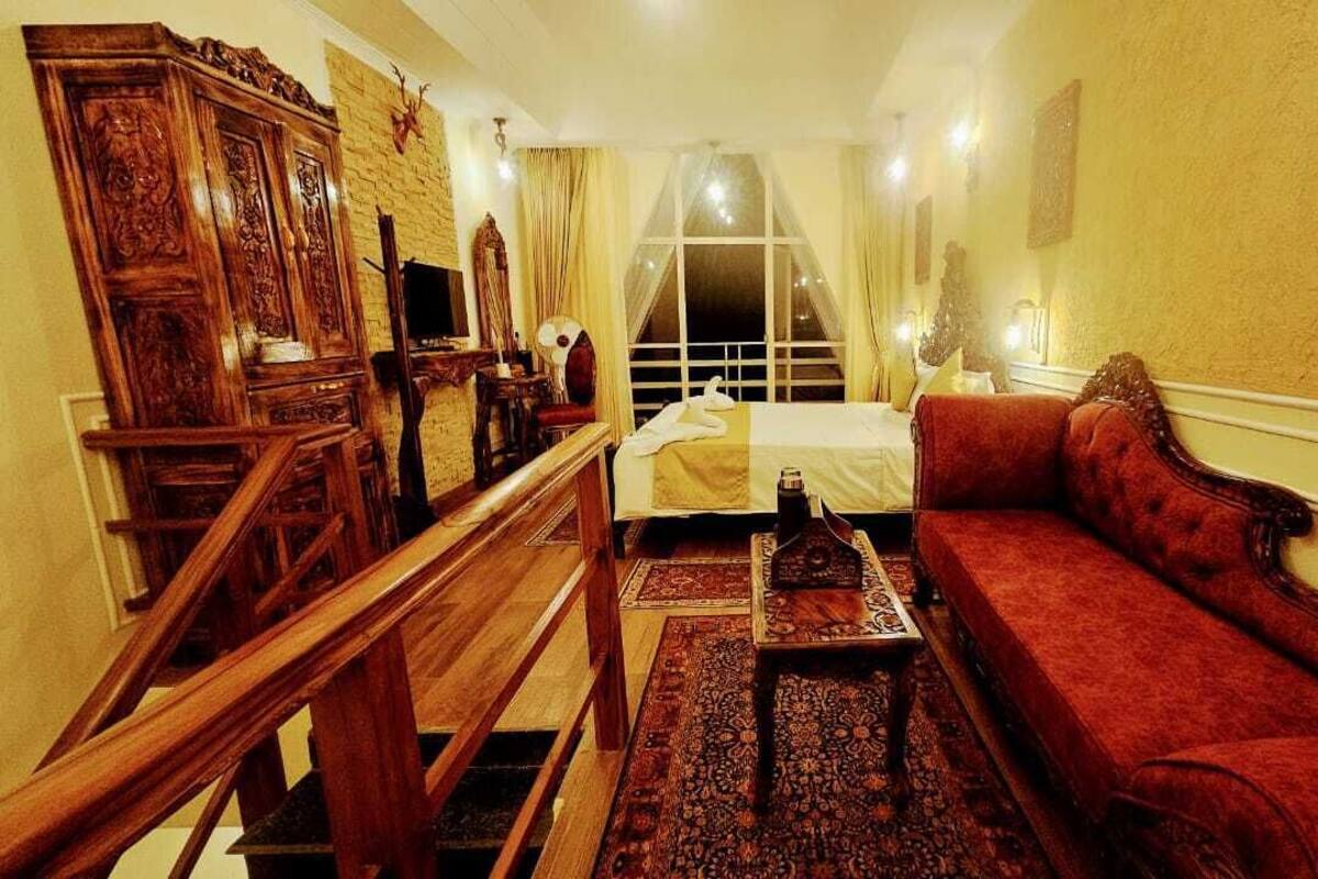 Premium Room to Lanai Premium Family Suite [Duplex With Balcony, Valley Facing] | 고급 침구, 오리/거위털 이불, 메모리폼 침대, 객실 내 금고