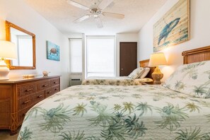 2 bedrooms, iron/ironing board, Internet, bed sheets - Hale Kamaole 308 Third floor condo, easy access to best beach on Maui! (Kihei)