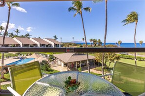 Outdoor dining - Hale Kamaole 308 Third floor condo, easy access to best beach on Maui! (Kihei)