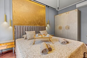 2 habitaciones, insonorización y tabla de planchar con plancha 