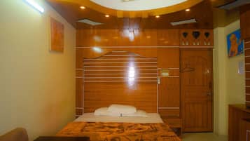 Comfort Double or Twin Room | In-room safe, free WiFi