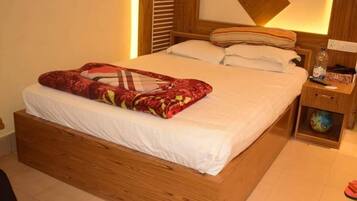 In-room safe, free WiFi