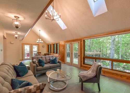 The Hidden Gem Near Casino Rama/Lake Couchiching