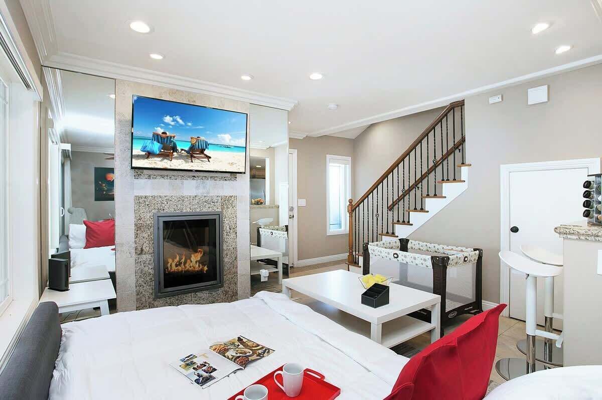 2 habitaciones, ropa de cama de alta calidad y escritorio 