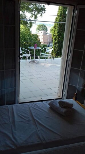 1 habitación y wifi 