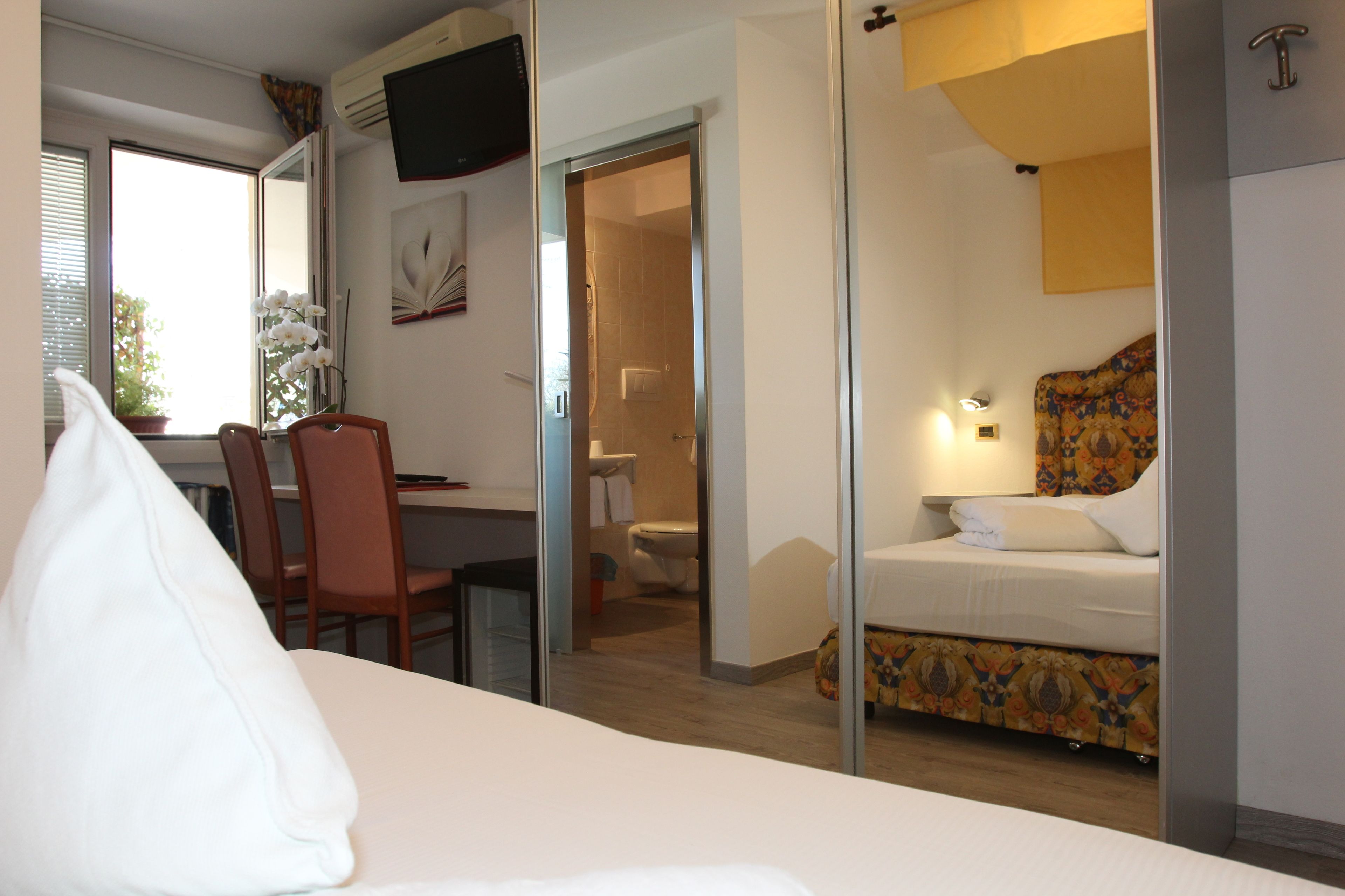 Chambre, rez-de-chaussée