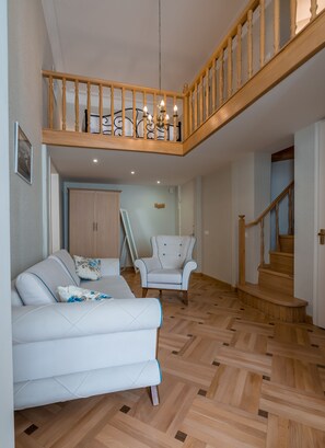 TV - Apartment MMA Tbilisi (Dzveli Tbilisi)