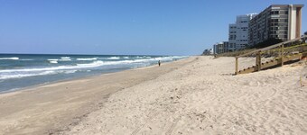 Enjoy "Island Cabana"