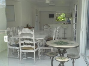 Dining - Juquehy Beach, 6 suites with air (são sebastião)