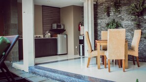 Dining - Aria, Private Pool Villa, great location in Seminyak (Seminyak)