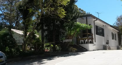 Pass and Pause Cottage and Bedit Holiday Accommodation