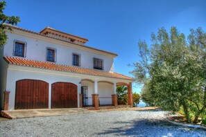 Exterior - Extremely private, luxury villa, swimming pool, sea view in Competa, Andalusia (Cómpeta)