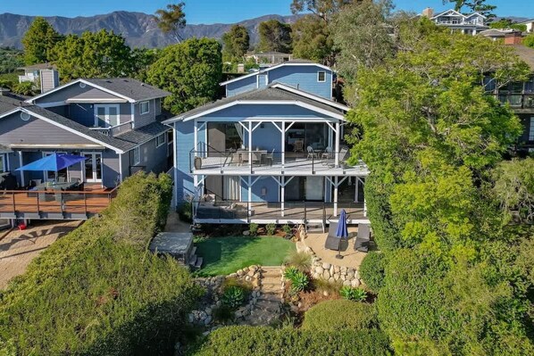 Exterior - Summerland Sea View (Summerland)