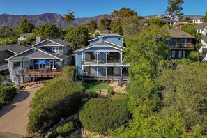 Exterior - Summerland Sea View (Summerland)