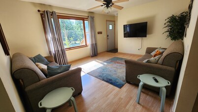 Wisconsin Dells Family Getaway - 'Sunflower' at Spring Lake / '100 Acre Woods'