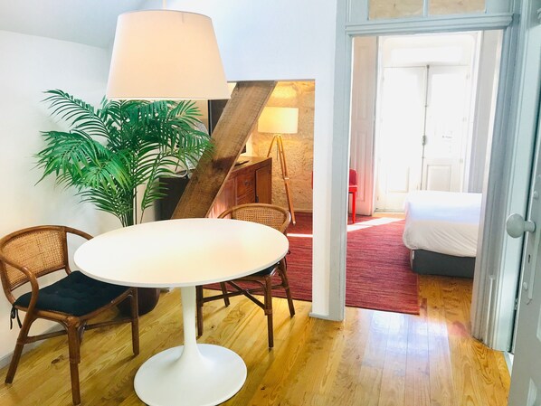 Iron/ironing board, free WiFi, bed sheets - ★ Romantic - Casa Bela ★ Loft  (Porto)