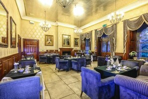 Dining - Alfreton Hall (Alfreton)