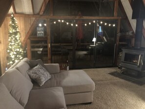 Smart TV, lettore DVD, impianto stereo