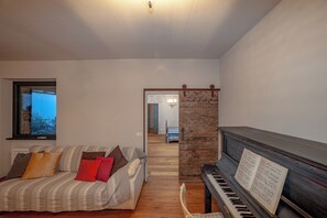 3 chambres, fer et planche Ă repasser, Wi-Fi gratuit, draps fournis