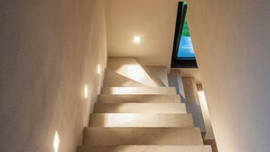 A staircase with a modern design, leading to a bright area. - NEW! Villa beautiful sea view, facing PORTOFINO, 30 minutes from the FIVE EARTHS (CHIAVARI)