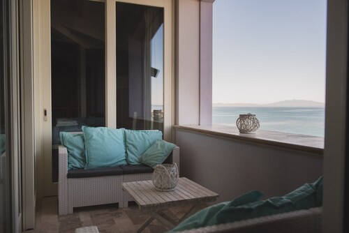 VILLA LILLA Penthouse am Strand von San Vincenzo Toskana Luxus