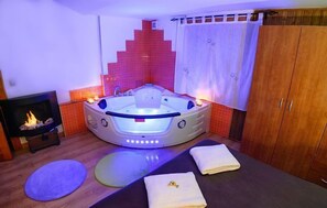 1 chambre, coffres-forts dans les chambres, fer et planche à repasser